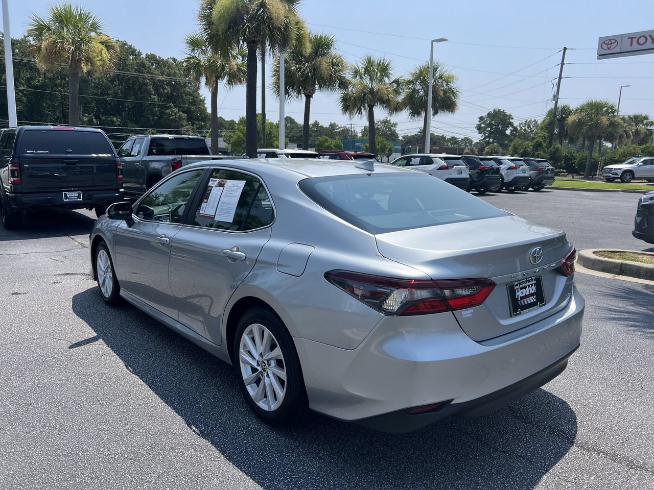 Used 2024 Toyota Camry LE FWD image 8