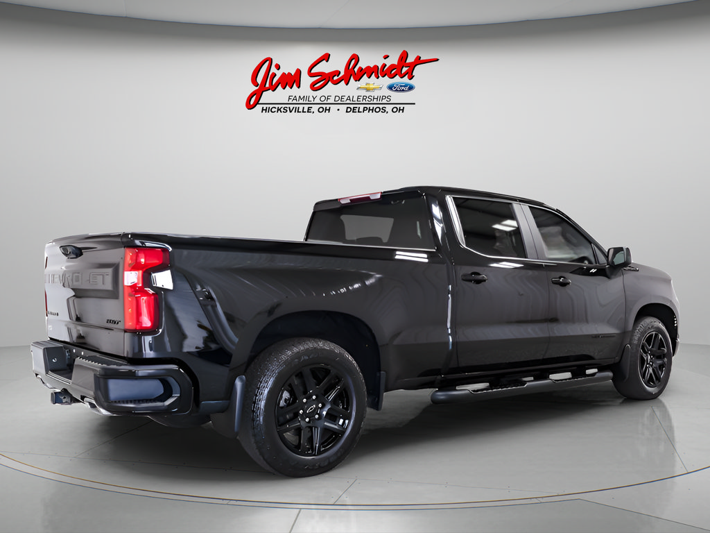 Used 2024 Chevrolet Silverado 1500 RST AWD/4WD image 6