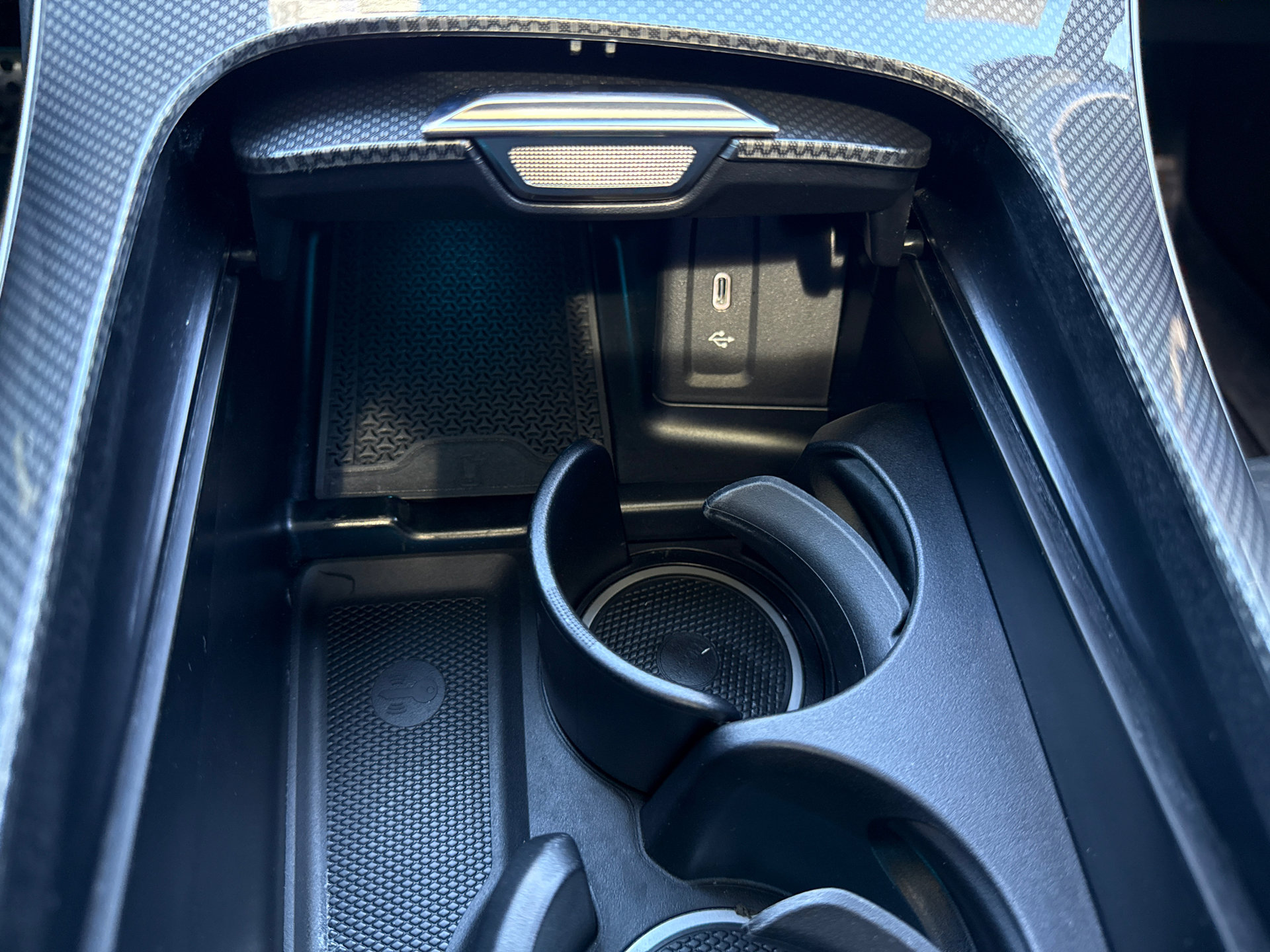 Used 2024 Mercedes-Benz GLC 43 AMG 4MATIC image 29