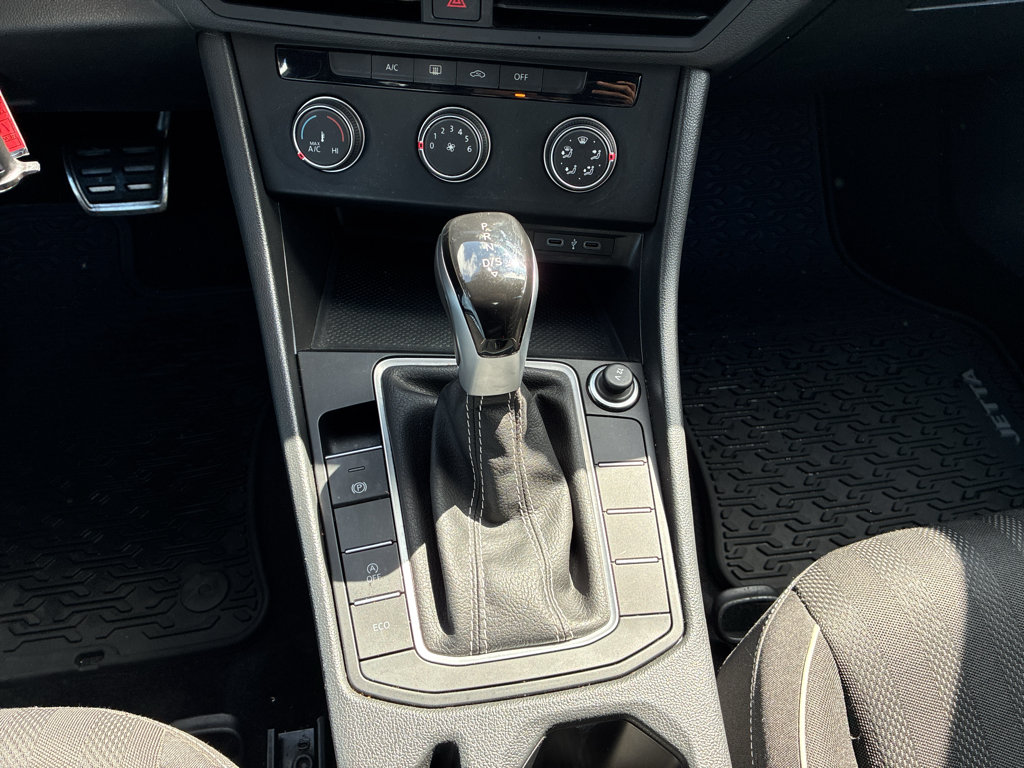 Used 2023 Volkswagen Jetta Sport FWD image 34