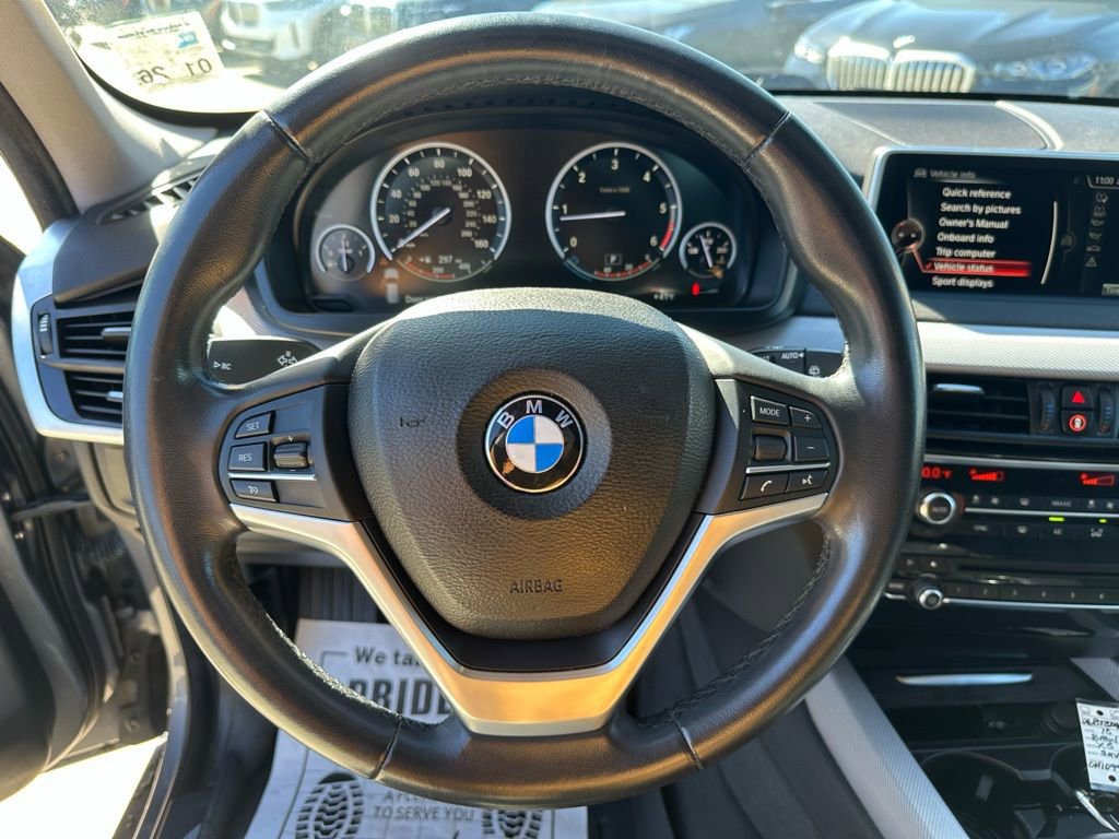 Used 2015 BMW X5 xDrive35d image 11