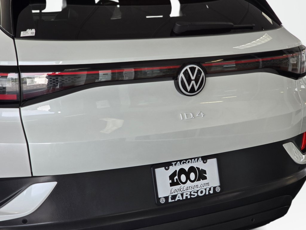 Used 2023 Volkswagen ID.4 Pro S AWD/4WD image 13