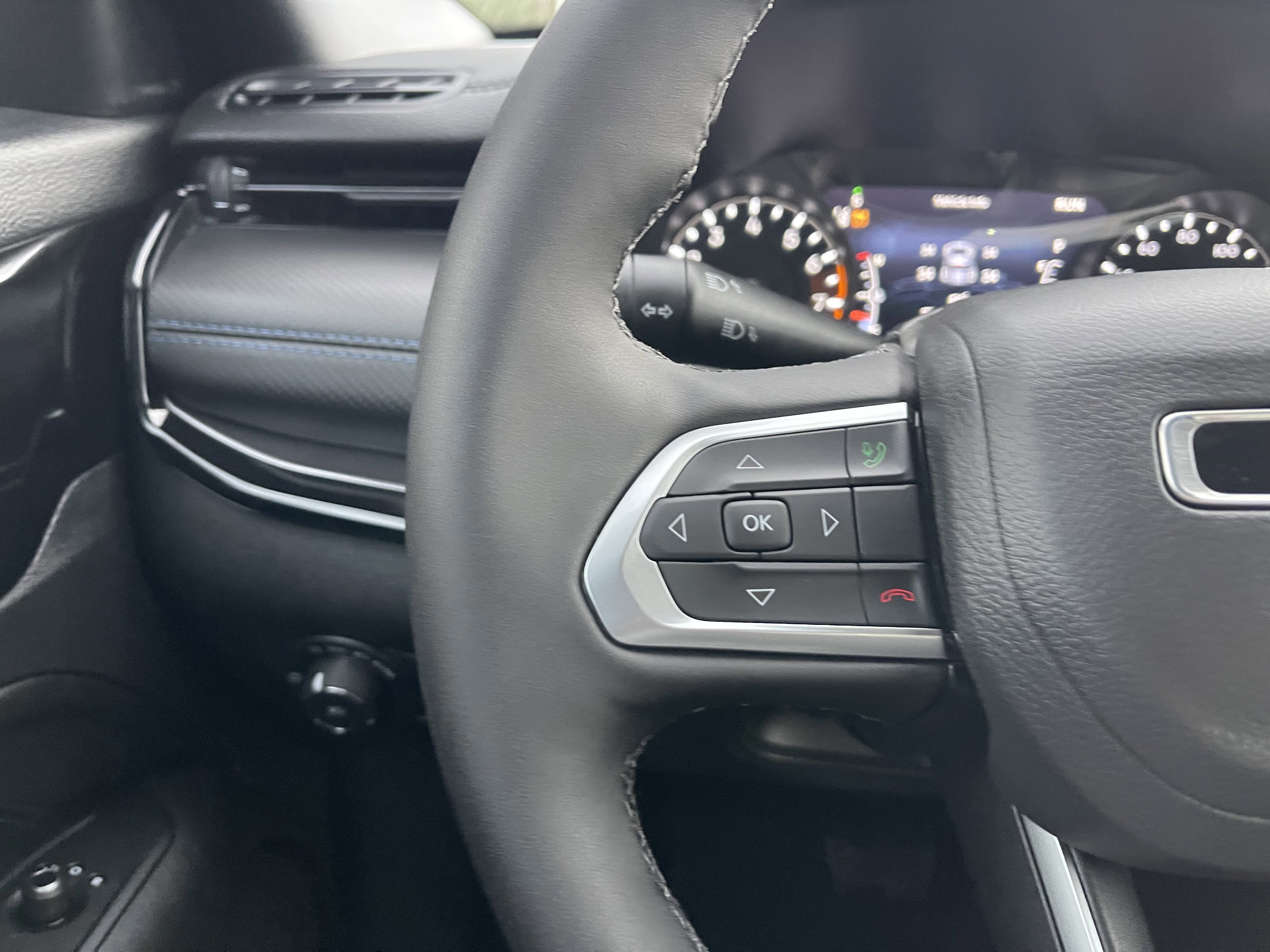 New 2026 Jeep Compass Latitude image 35