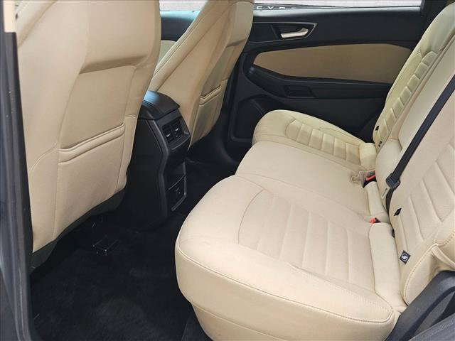 Used 2015 Ford Edge SE FWD image 22