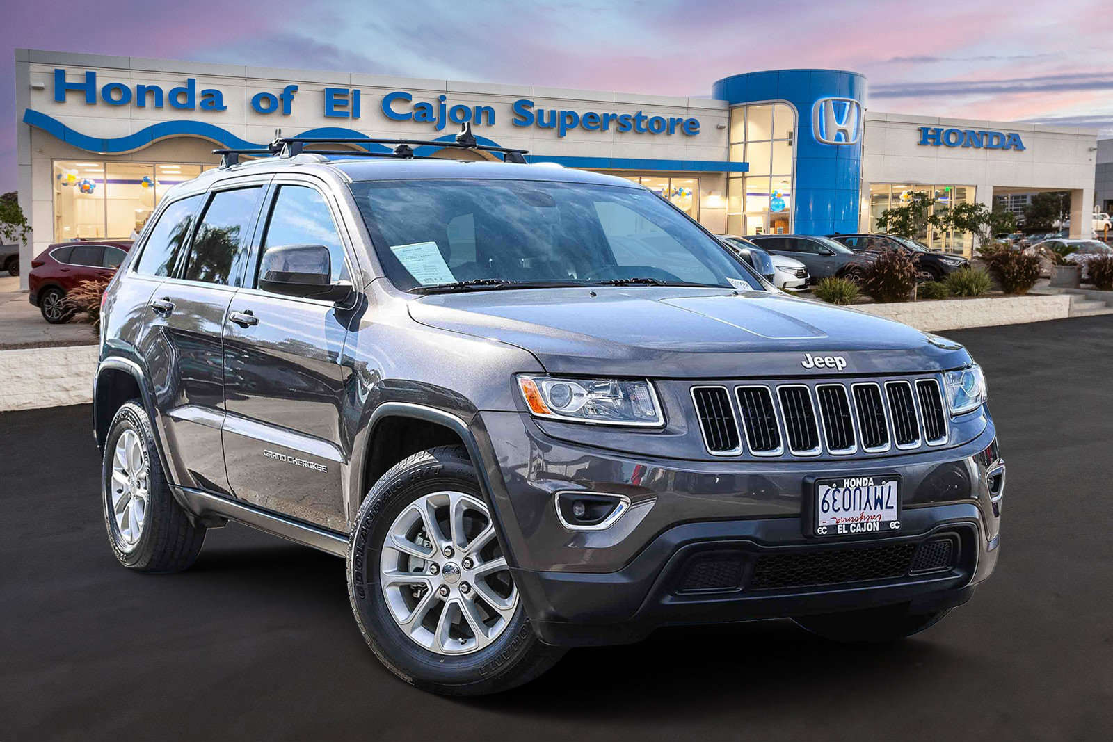 Used 2015 Jeep Grand Cherokee Laredo w/ Quick Order Package 23E image 1