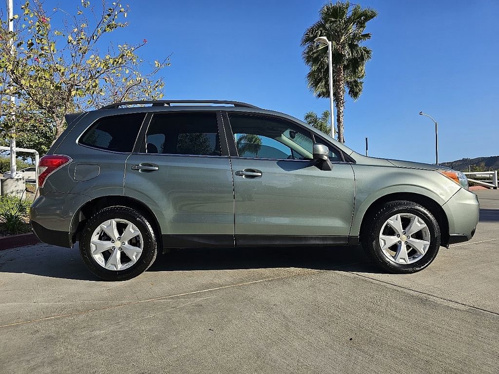 Used 2015 Subaru Forester 2.5i Limited w/ Popular Package #2 AWD/4WD image 10