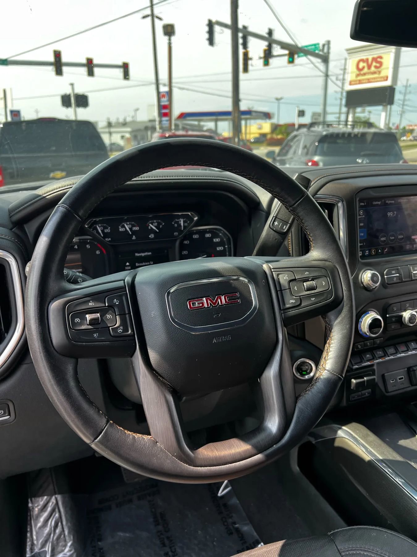 Used 2022 GMC Sierra 1500 AT4 w/ AT4 Premium Package image 25