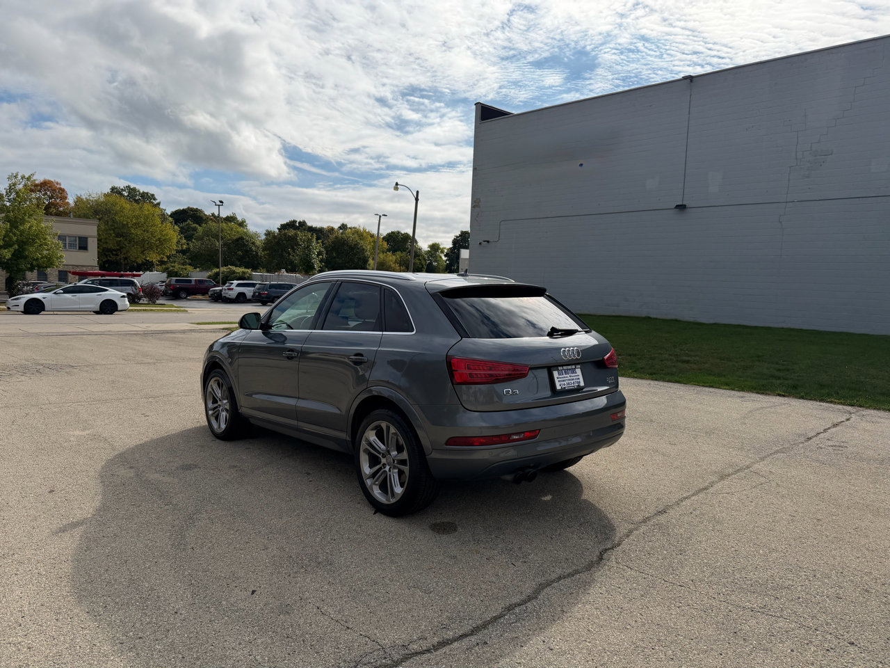 Used 2017 Audi Q3 2.0T Premium Plus w/ Premium Plus Package image 5