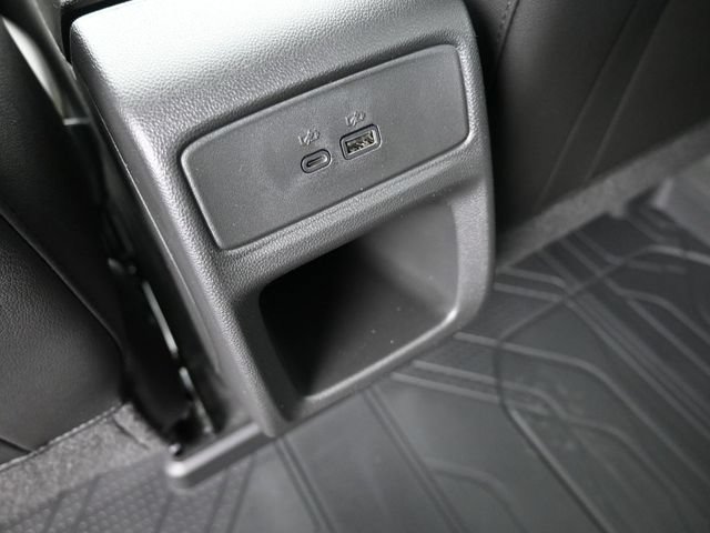 New 2026 Chevrolet Trax LT w/ Driver Confidence Package FWD image 20