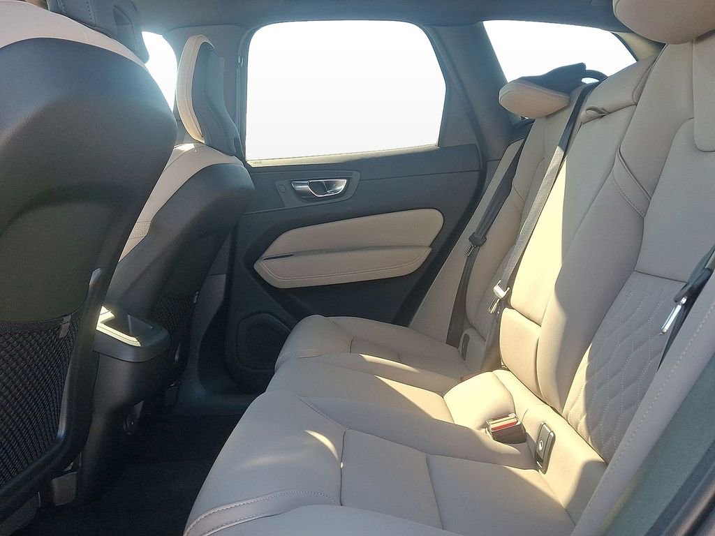 New 2026 Volvo XC60 B5 Core w/ Climate Package image 13