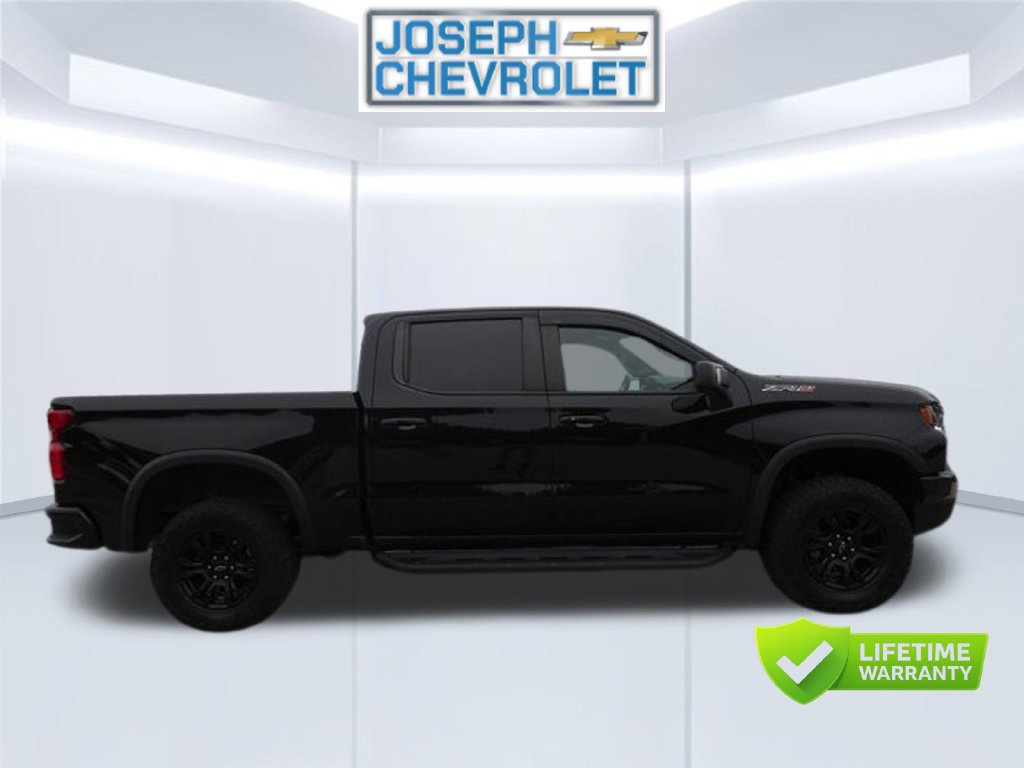 Used 2022 Chevrolet Silverado 1500 ZR2 AWD/4WD image 3