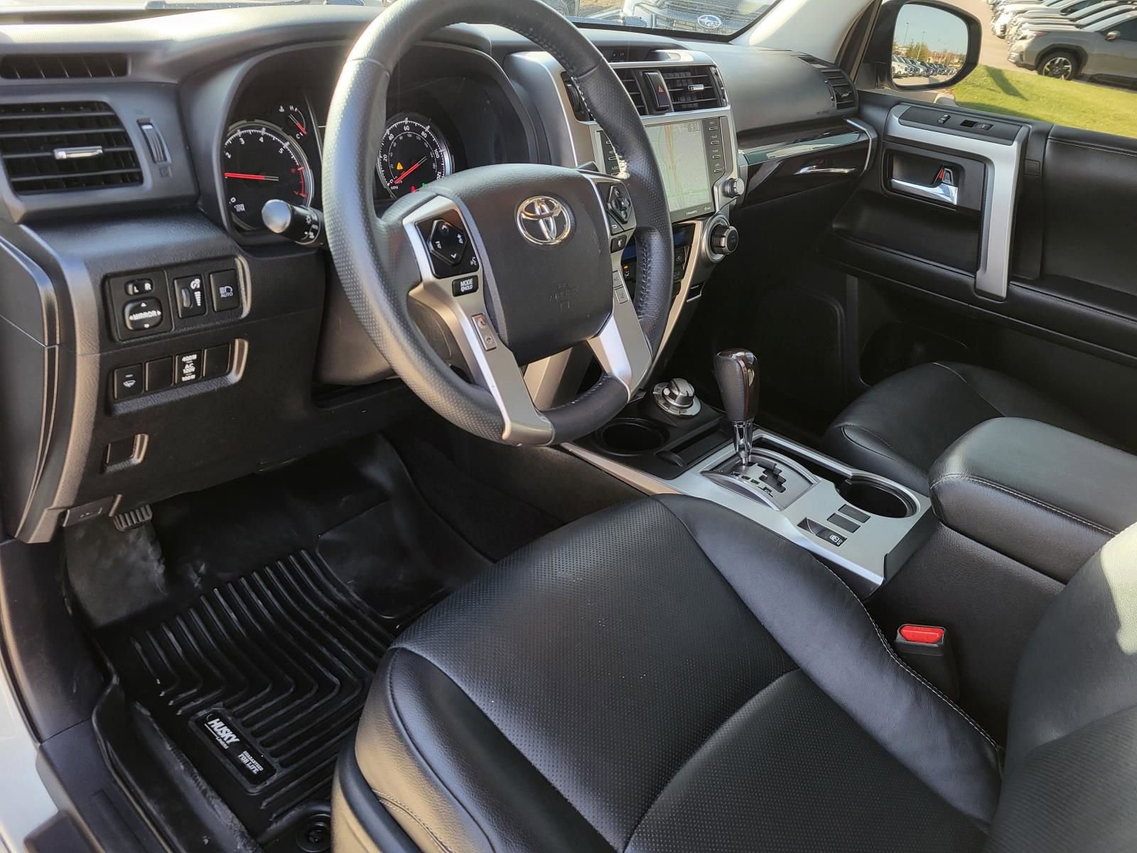 Used 2021 Toyota 4Runner Limited AWD/4WD image 20