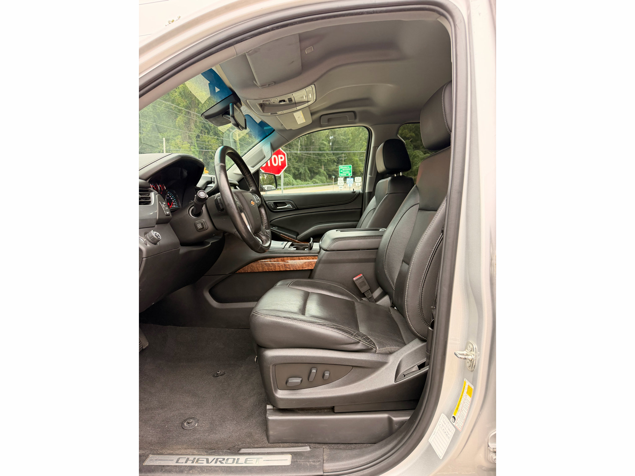 Used 2020 Chevrolet Tahoe Premier RWD image 15