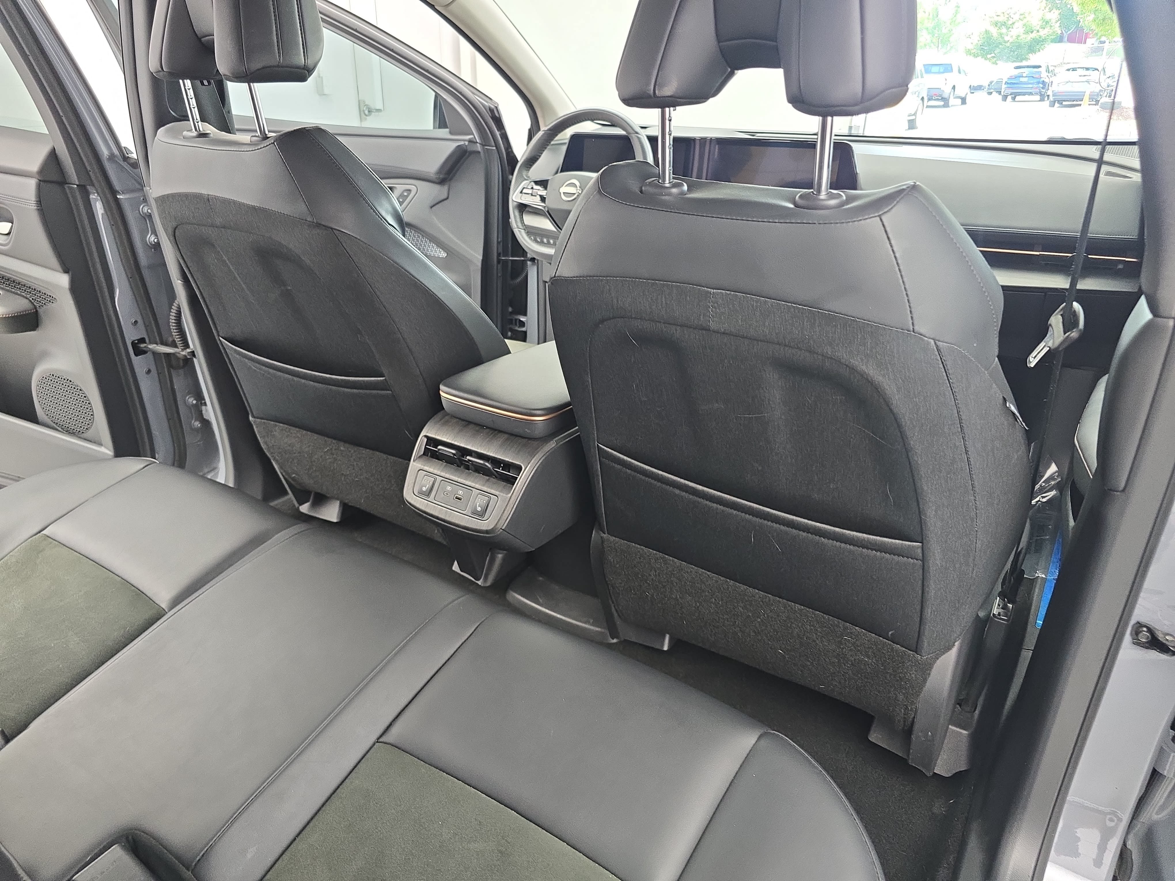 Certified 2024 Nissan Ariya AWD image 11