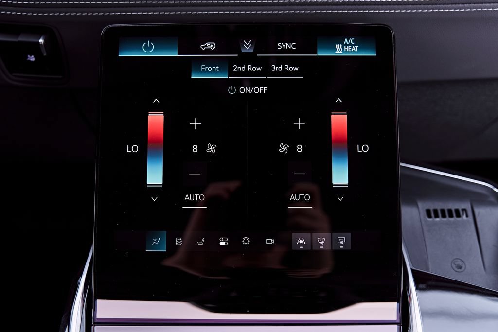 Used 2026 Cadillac Escalade IQ Sport 1 w/ LPO, Etrunk Organizer Package AWD/4WD image 83