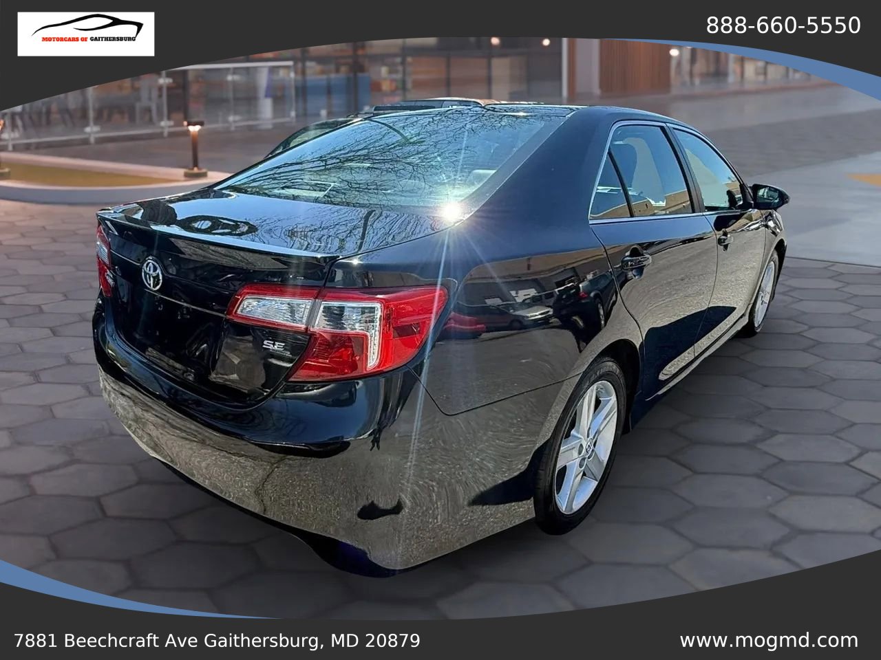Used 2014 Toyota Camry SE FWD image 3