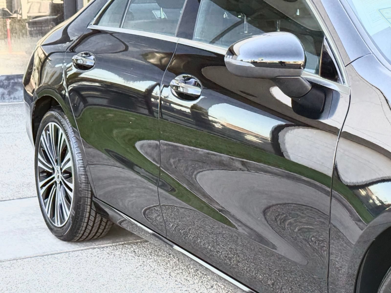 Used 2023 Mercedes-Benz CLA 250 image 9