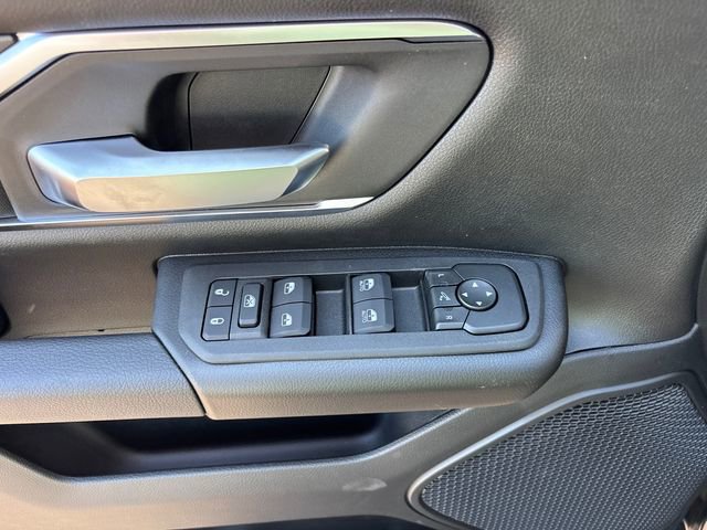 New 2026 RAM 1500 4x4 Crew Cab image 14