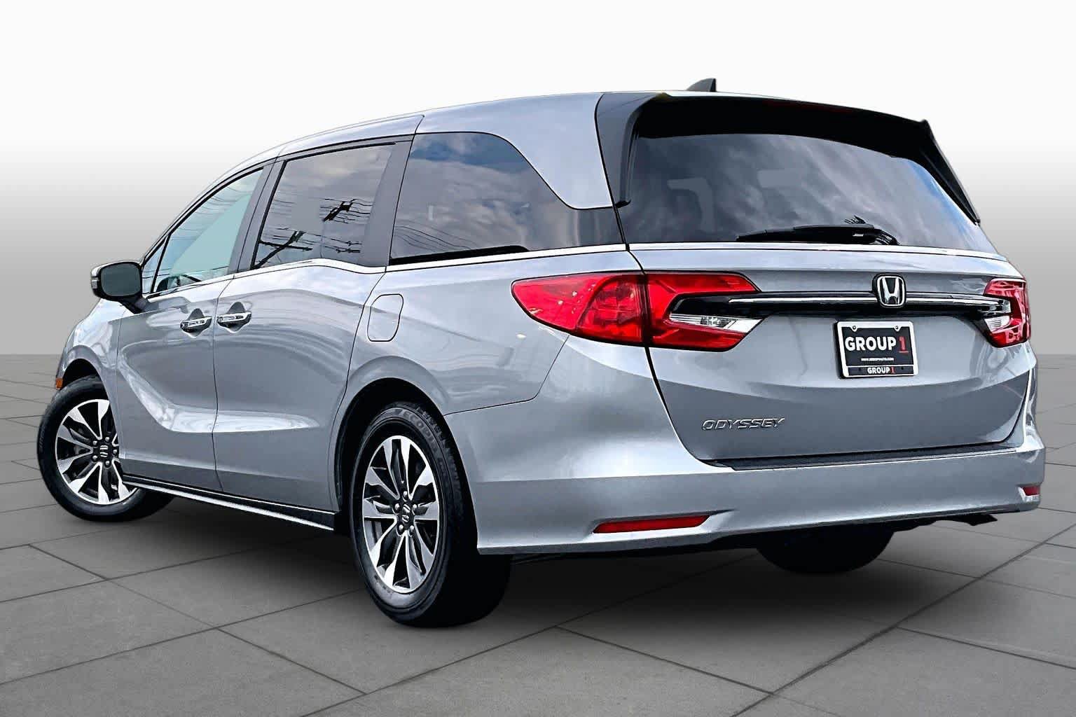 Used 2024 Honda Odyssey EX-L image 12
