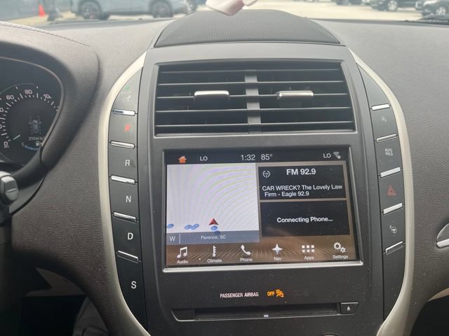 Used 2018 Lincoln MKC Reserve FWD image 11