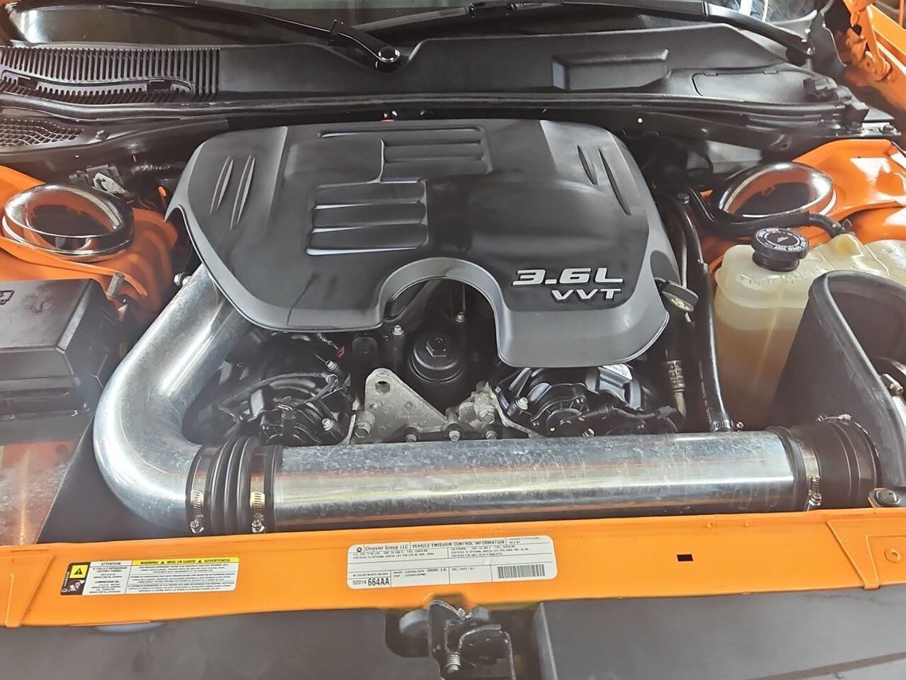 Used 2012 Dodge Challenger SXT Plus image 12