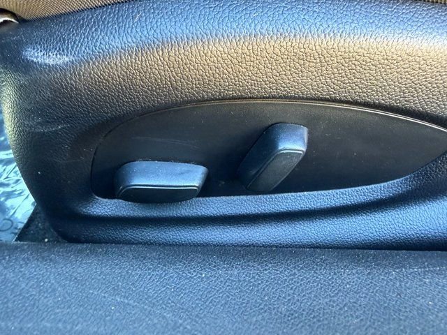 Used 2023 Chevrolet Camaro LT image 20