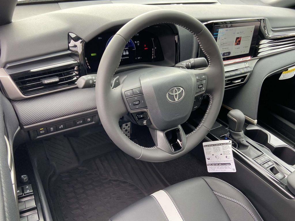 New 2026 Toyota Camry SE FWD image 13