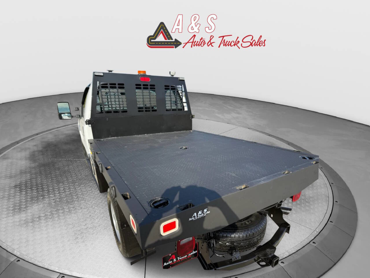 Used 2015 Ford F250 XL w/ Power Equipment Group image 13