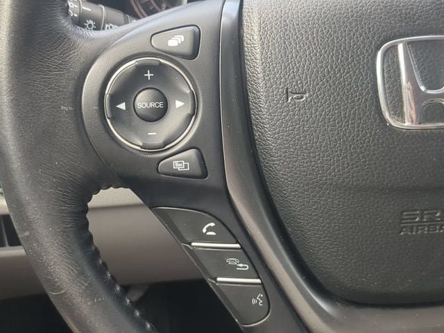 Used 2017 Honda Ridgeline RTL-T image 22