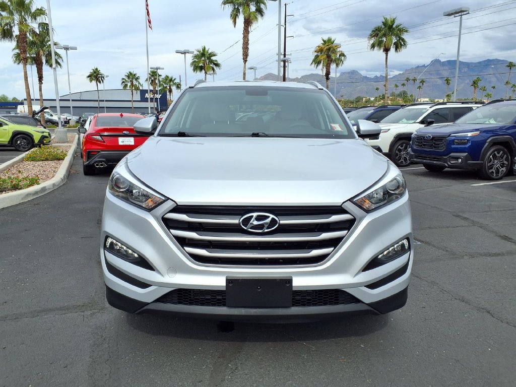 Used 2017 Hyundai Tucson SE w/ SE Popular Package 02 FWD image 8