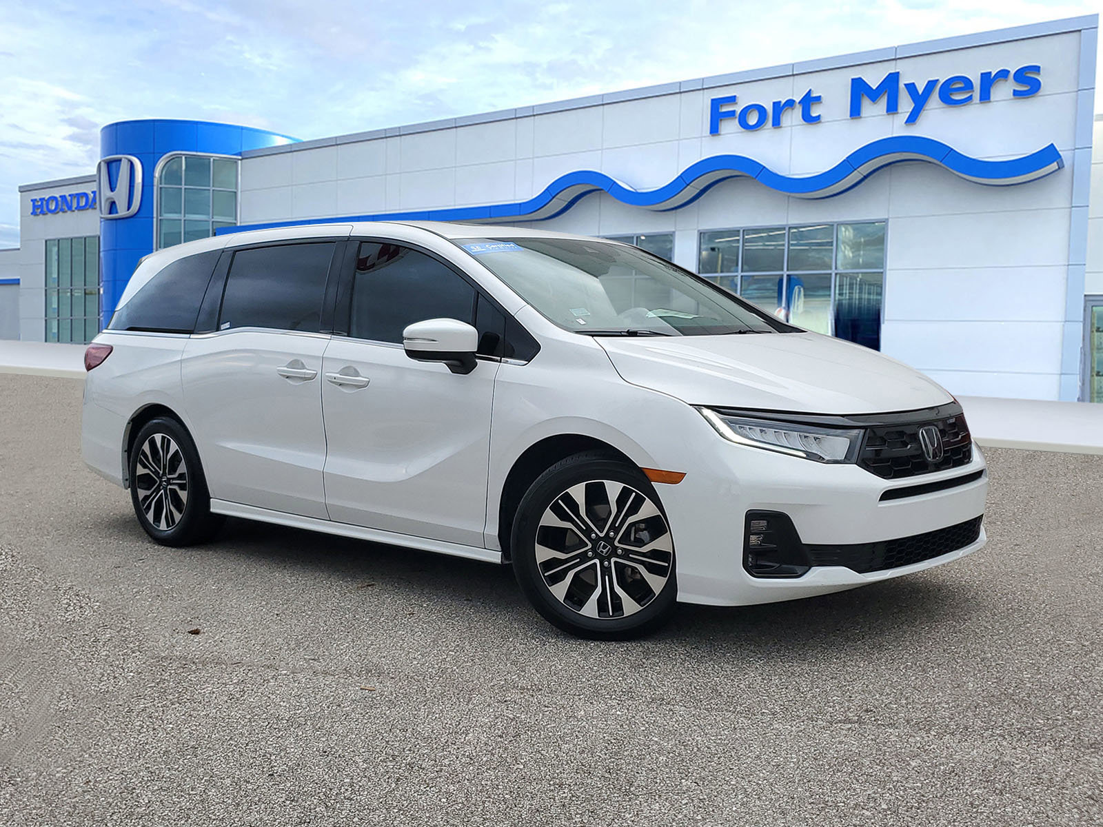 Certified 2025 Honda Odyssey Elite image 1