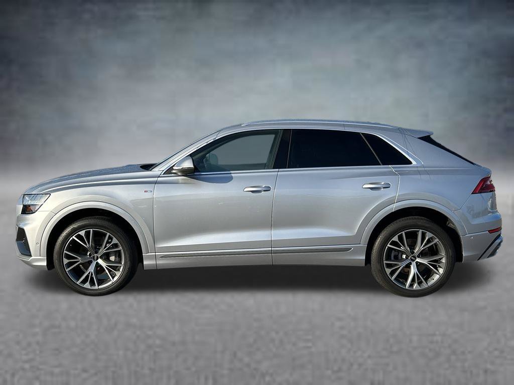 Used 2021 Audi Q8 Premium Plus AWD/4WD image 2