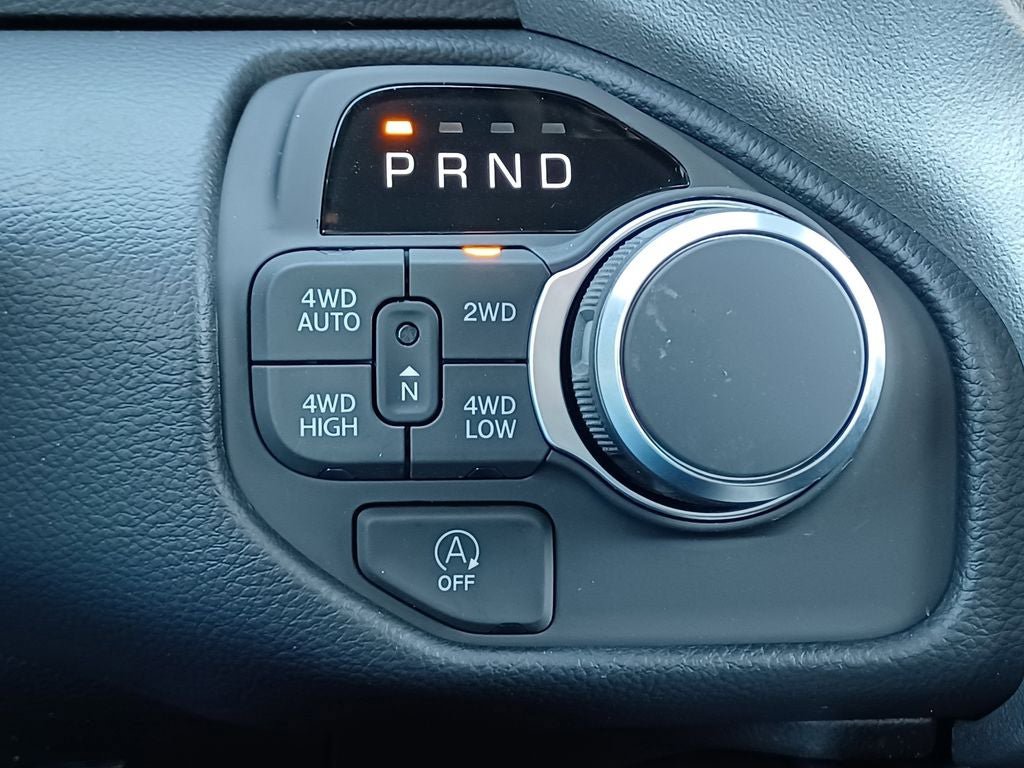 New 2026 RAM 1500 Big Horn AWD/4WD image 24