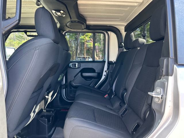 Used 2020 Jeep Gladiator Sport w/ Quick Order Package 24S AWD/4WD image 23