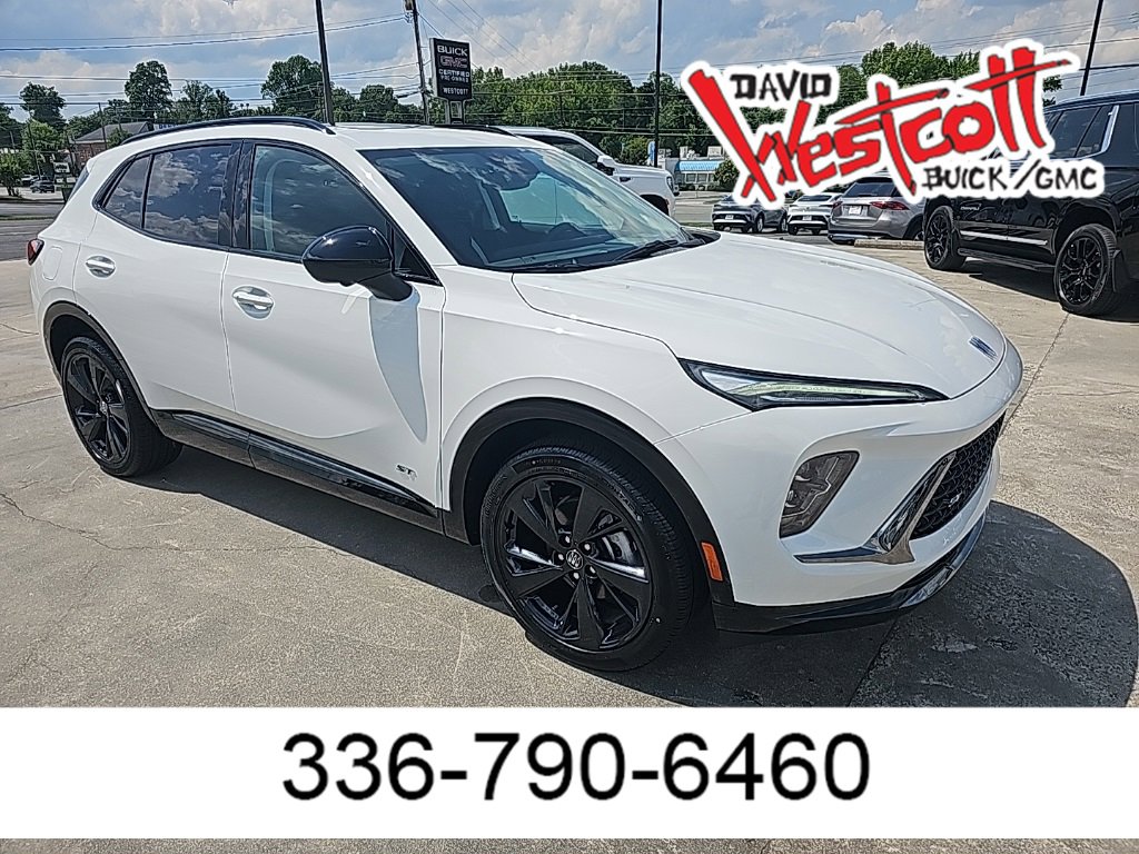 New 2025 Buick Envision Sport Touring image 1