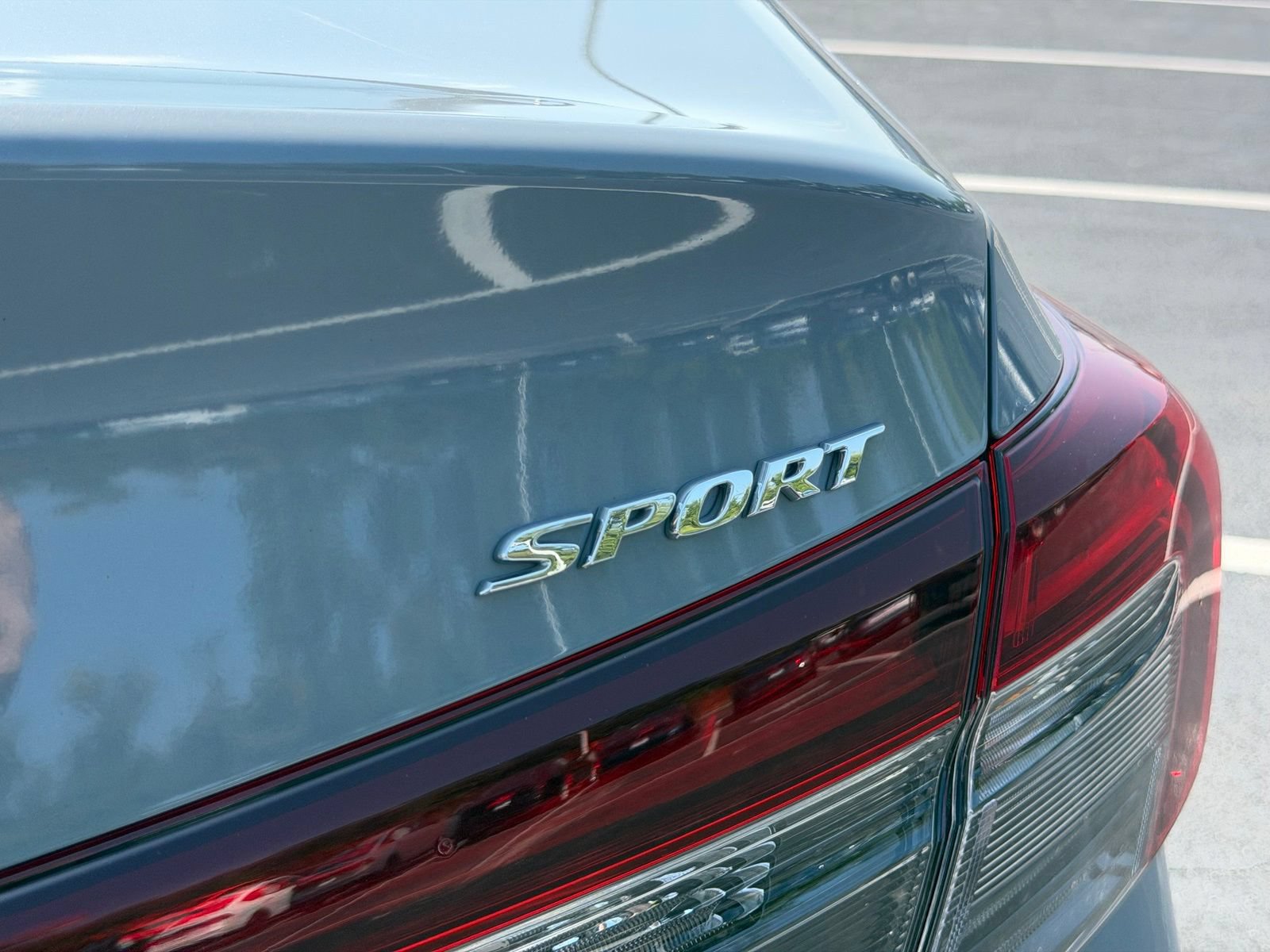 Used 2025 Honda Civic Sport image 25