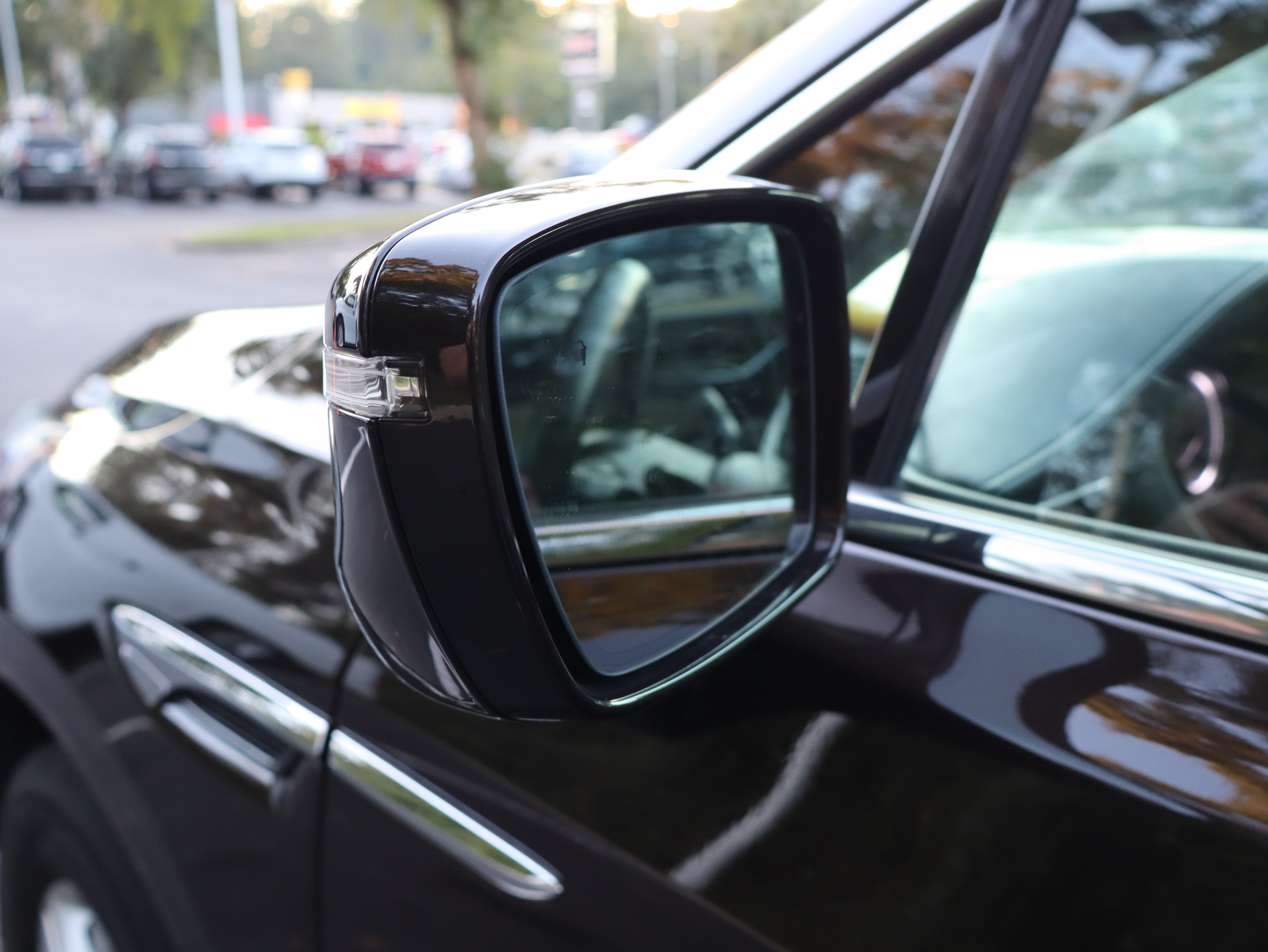 Used 2019 Buick Enclave Essence FWD image 18
