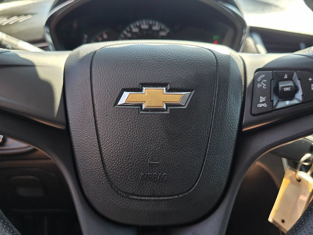 Used 2017 Chevrolet Trax LS FWD image 30