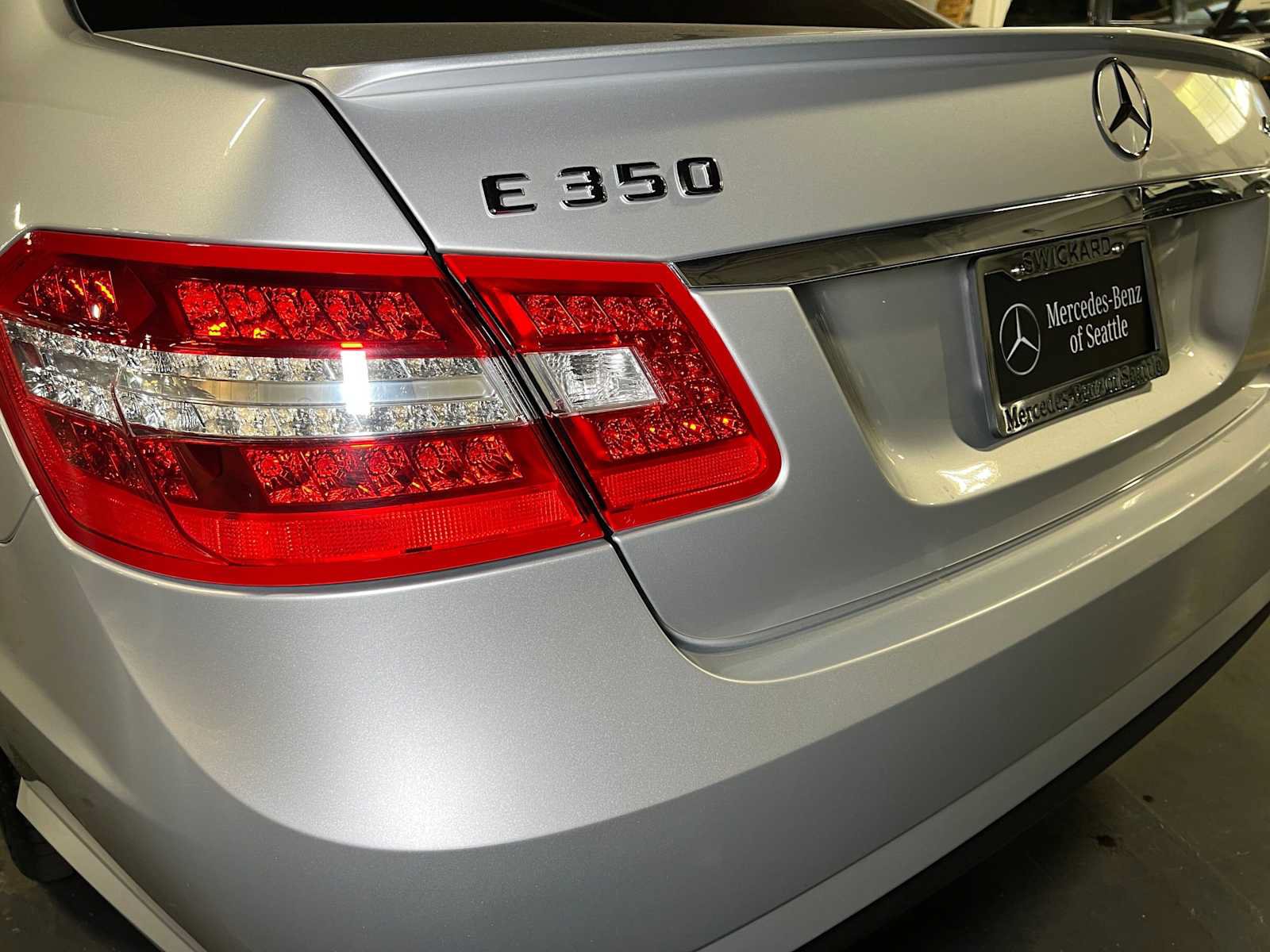 Used 2012 Mercedes-Benz E 350 4MATIC Sedan image 14