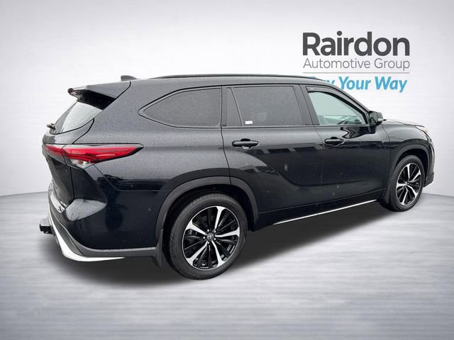 Used 2021 Toyota Highlander XSE image 9