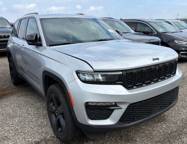 Used 2024 Jeep Grand Cherokee Limited w/ Luxury Tech Group II