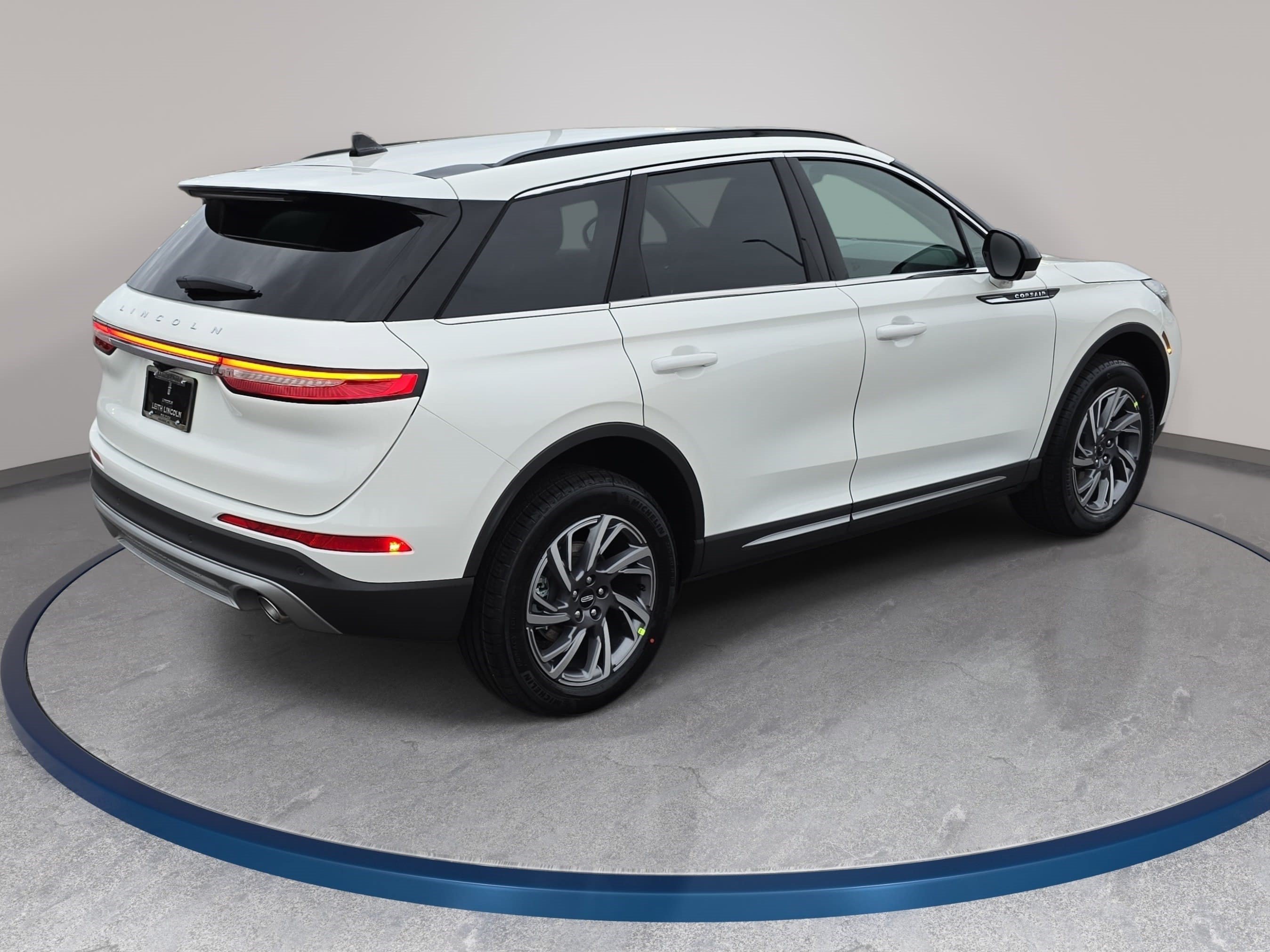 New 2026 Lincoln Corsair Premiere AWD/4WD image 5