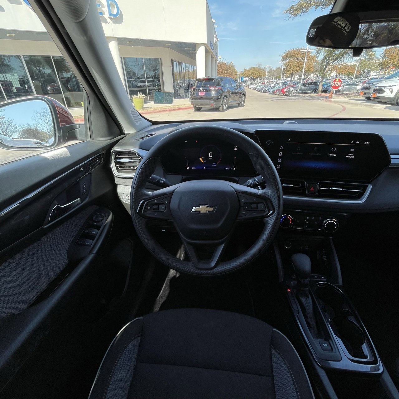 Used 2025 Chevrolet TrailBlazer LT image 12