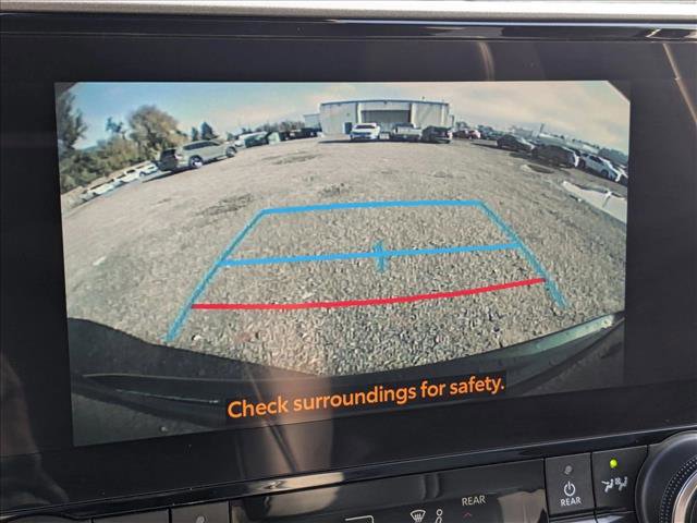 Used 2023 Toyota Highlander XLE image 15