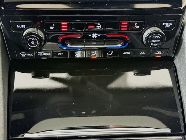 New 2025 Jeep Grand Cherokee Limited w/ Black Appearance Package image 16