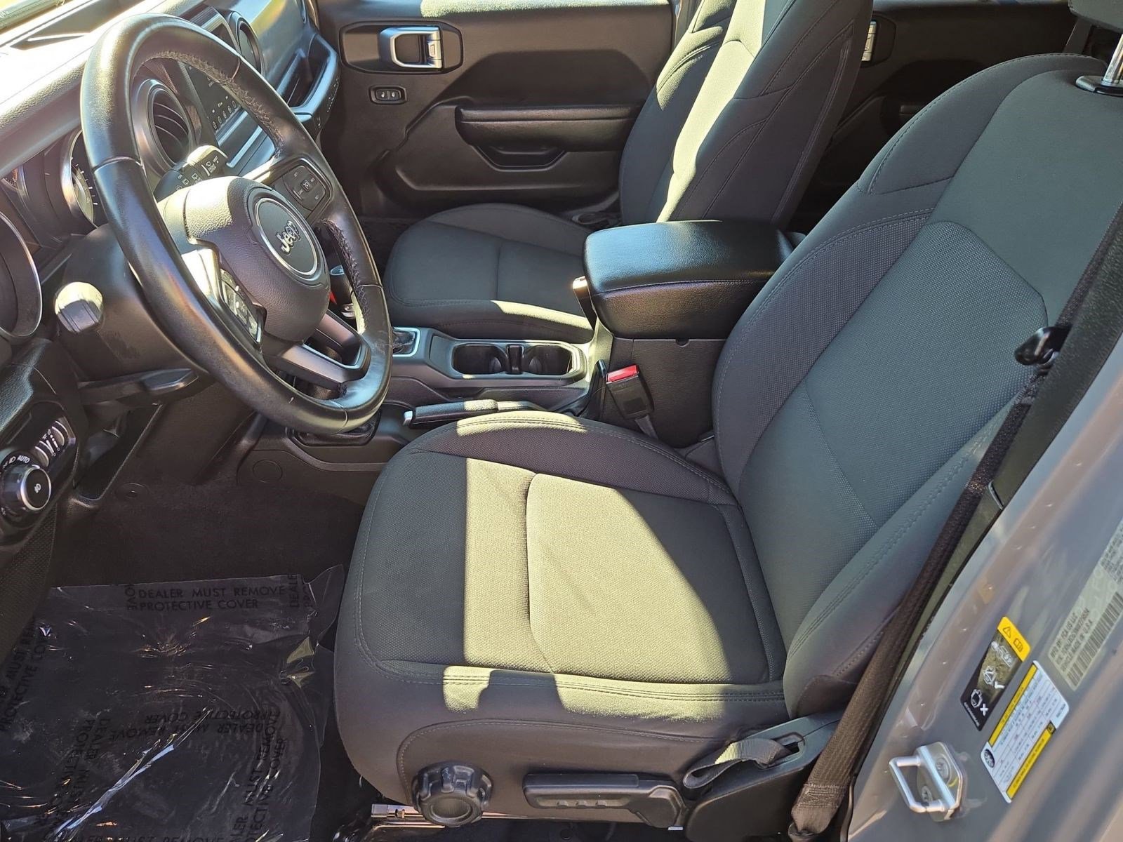 Used 2022 Jeep Wrangler Unlimited Sport image 4