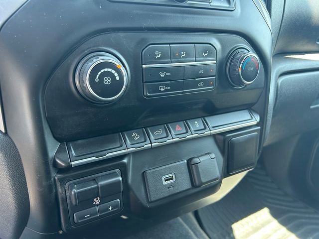 Used 2019 Chevrolet Silverado 1500 Custom Trail Boss w/ Custom Convenience Package AWD/4WD image 26