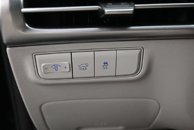 Used 2025 Hyundai Tucson SEL FWD image 9