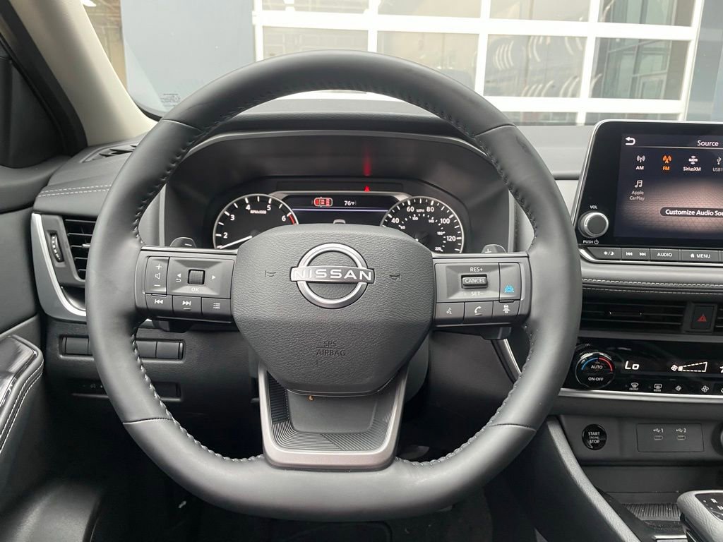Certified 2026 Nissan Rogue SV FWD image 13