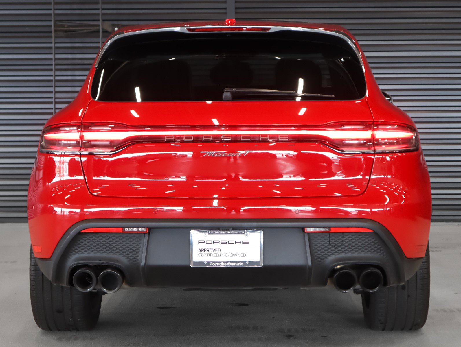 Certified 2024 Porsche Macan Turbo w/ Premium Plus Package image 8